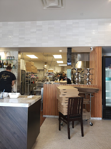 Repetti's Pizza and Provisions - Hospitality and gastronomy