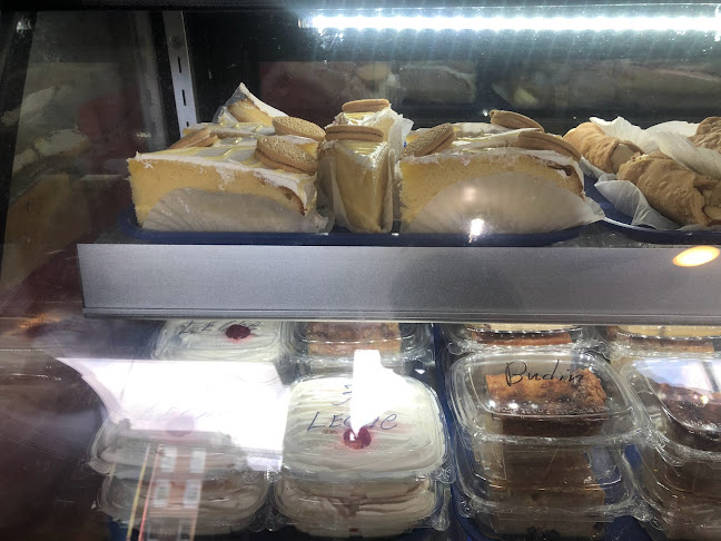 La Flor Bakery - Hospitality and gastronomy