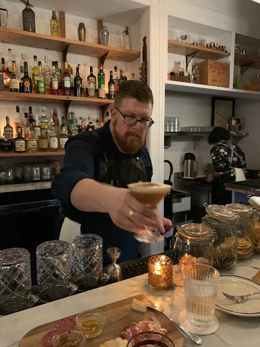 2229 N Charles St, Baltimore, MD 21218