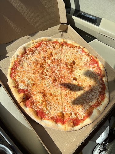 Reviews of Boxers Pizza & Sandwich Shop in Henderson - Hospitality and gastronomy
