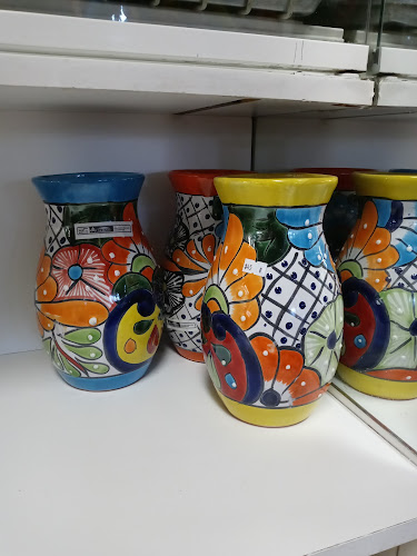 Tres Hermanos bakery - Hospitality and gastronomy