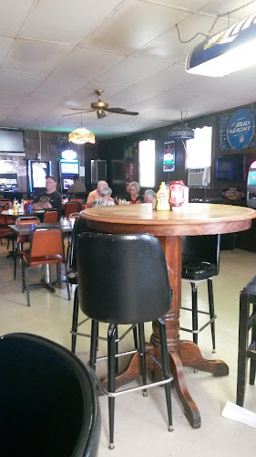 Cat & Fiddle Tavern - Belleville