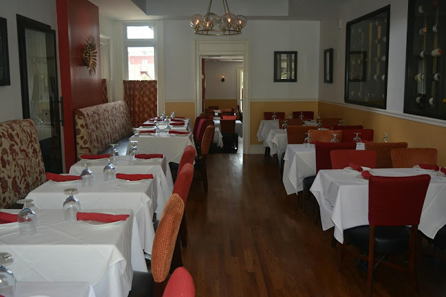 230 College St, New Haven, CT 06510, United States