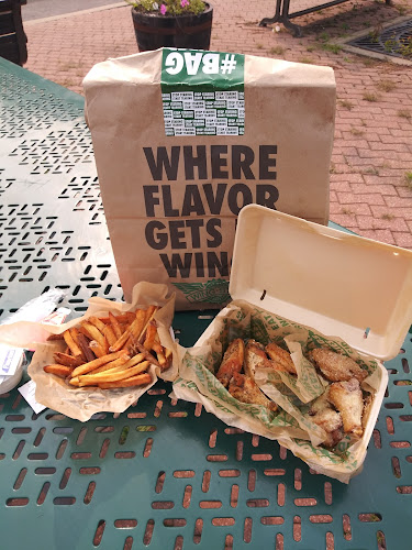 90 N Genesee St, Utica, NY 13502