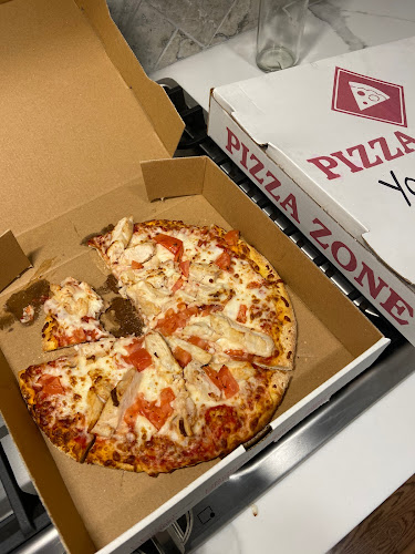 Opinii despre Pizza Zone în Hackensack - Hospitality and gastronomy