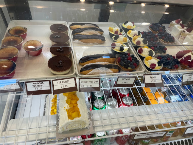 Hillsdale Mall, 198 E Sailer Dr, San Mateo, CA 94403, United States