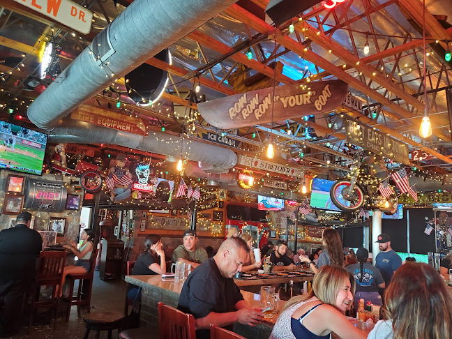 Roscoe's - Chino Hills - Hospitality and gastronomy