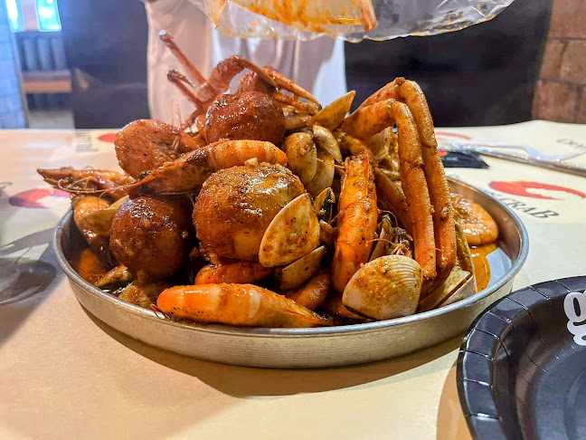 Crafty Crab - Richmond Southside Plaza - Hospitality and gastronomy