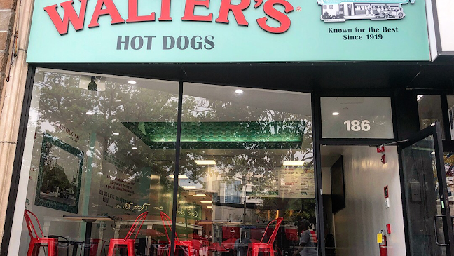 Walter's Hot Dogs