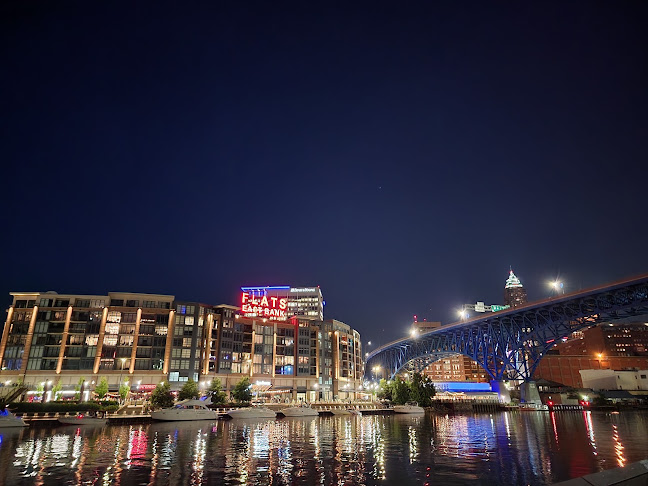 Shooters On The Water - Hospitality and gastronomy