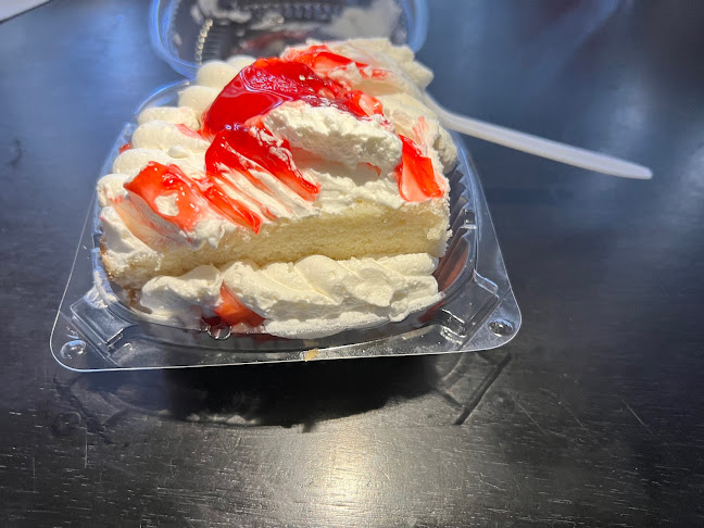 Opinii despre L & H Cake's & Party Supplies în Inglewood - Hospitality and gastronomy