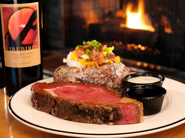 Opinii despre Firebirds Wood Fired Grill în Morrisville - Hospitality and gastronomy