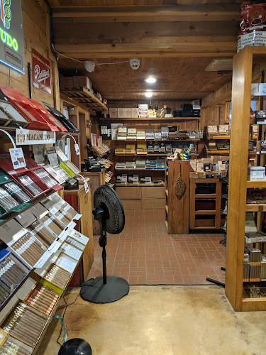 Cohiba Lounge - Norman