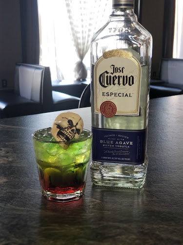 Victory Bistro Ultra Lounge - Euclid