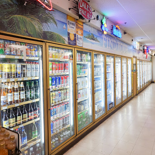 Frank's Liquors Plus - Dallas