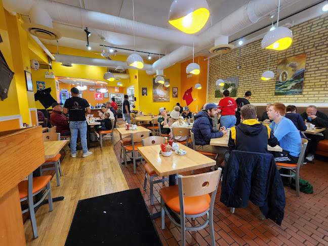 Ovo Frito Cafe - Hospitality and gastronomy