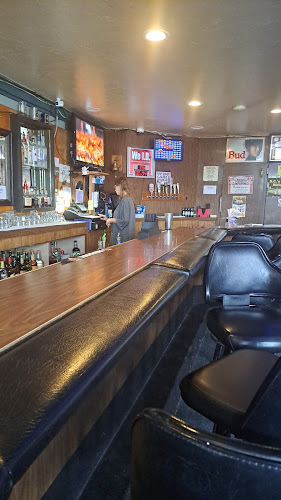 D C's Across the Street - Oceanside