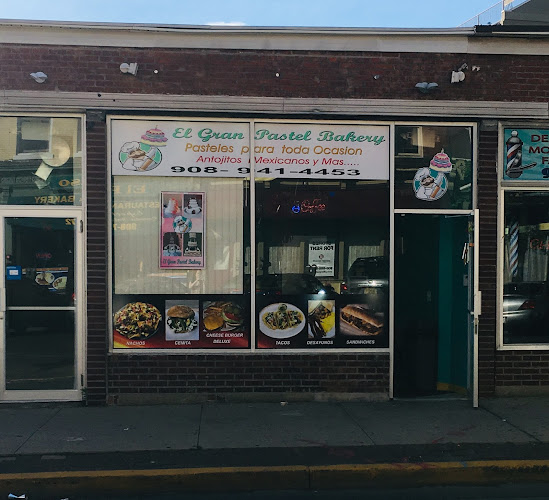 El Gran Pastel Bakery