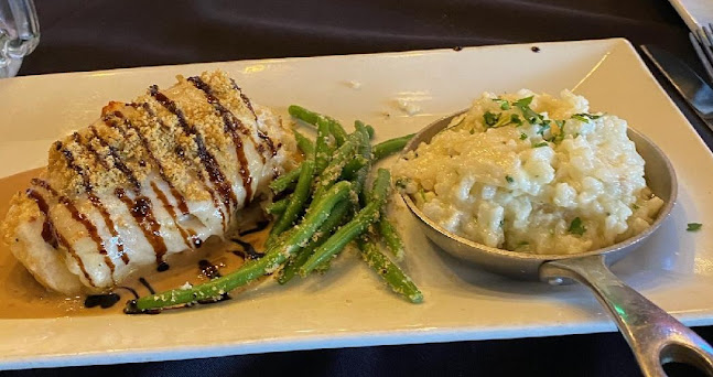 Opinii despre Chesterfield's Tavolo în Utica - Hospitality and gastronomy