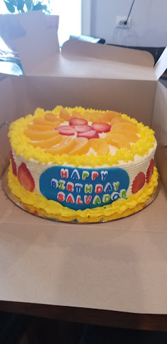 Leo's bakery - Hospitality and gastronomy