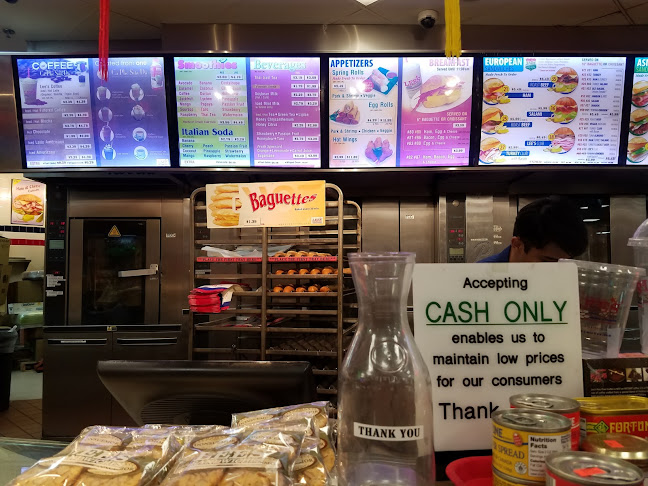 Lee's Sandwiches Open Times