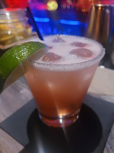 Opinii despre Long Beach Unified Bar & Lounge în Long Beach - Hospitality and gastronomy