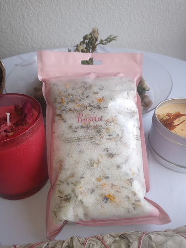 Opinii despre Sage-N-Thangs în Arlington - Hospitality and gastronomy