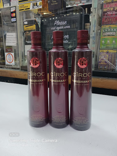 Manny's Liquors - Hospitality and gastronomy