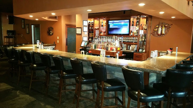 Cork & Canvas On 3rd Llc - Hospitality and gastronomy