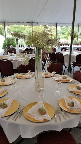 Opinii despre Now Always & Forever LLC în New Haven - Hospitality and gastronomy