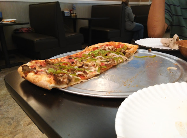 Opinii despre Vivaldi's Pizzeria în Pittsfield - Hospitality and gastronomy