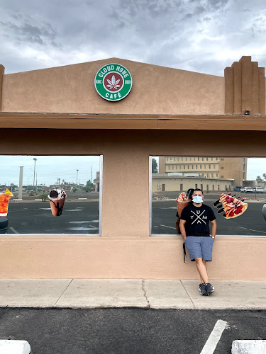 Comments and reviews of Cloud N9ne cafe