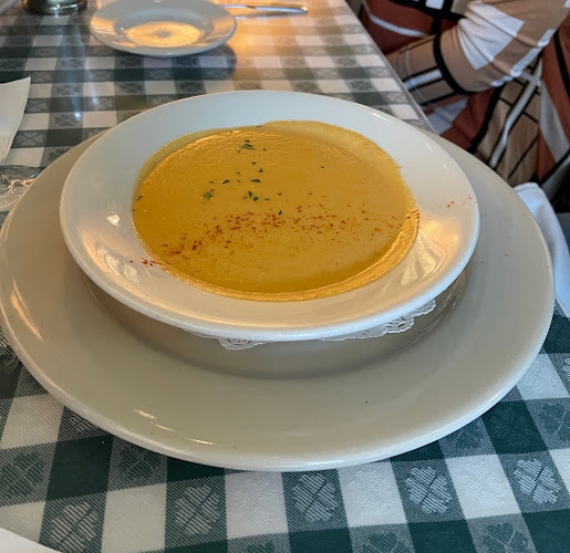 Comentarii opinii despre Lucile’s