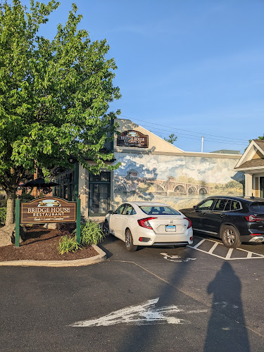 Bridge House Restaurant - Hospitality and gastronomy