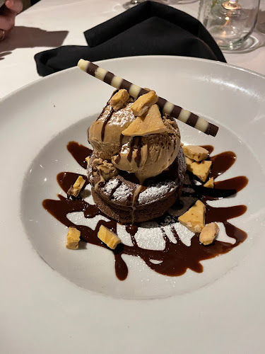 Langdon's Restaurant & Wine Bar - Hospitality and gastronomy