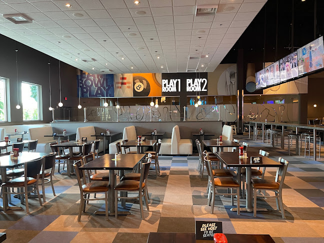 Comentarii opinii despre Main Event Alpharetta