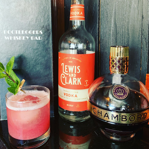 Comentarii opinii despre Bootleggers Whiskey Bar