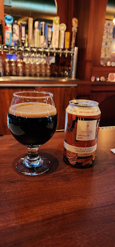 Reviews of Ernie's Midtown Pub in Rockford - Hospitality and gastronomy