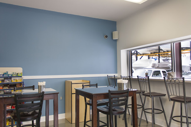 Opinii despre Back Creek Café & Boat Supply în Annapolis - Hospitality and gastronomy