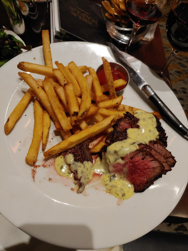 Perle on Maple Restaurant & Bar - Dallas