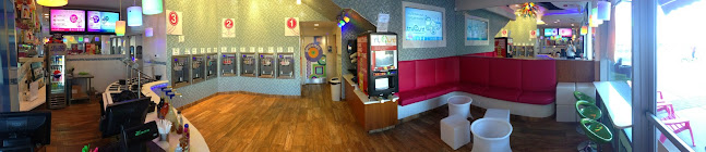 Trugurt Frozen Yogurt, Smoothies & Teas