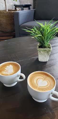 Ally's Powerhouse Cafe - Wauwatosa