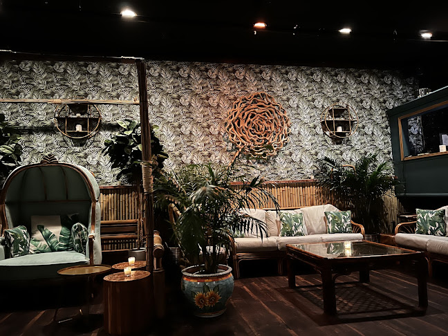 Bonny's Hideaway - Hospitality and gastronomy