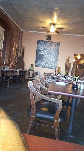 44759 Sierra Hwy, Lancaster, CA 93534