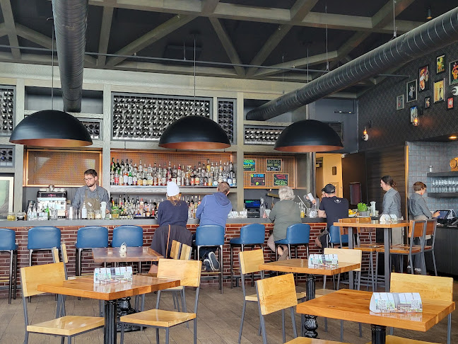 Comentarii opinii despre The Montford Rooftop Bar