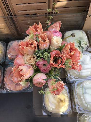 Opinii despre Solis-Marin fruits and flowers în New York - Hospitality and gastronomy