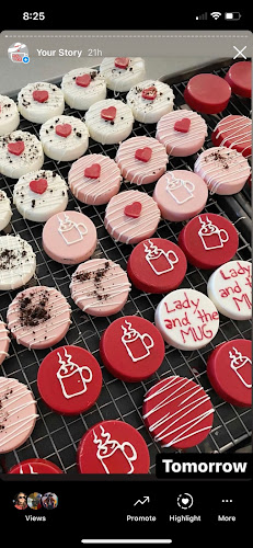 Lady and the Mug - Tampa