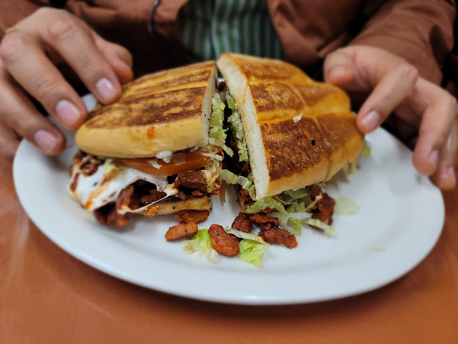 Taqueria La Michoacana - Hospitality and gastronomy