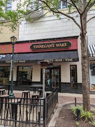 Finnegan’s Wake Irish Pub