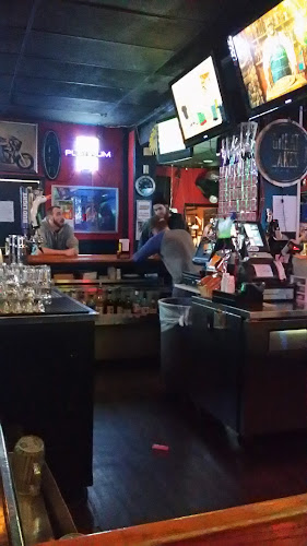 Opinii despre Chipper's Sports Bar & Grill în Youngstown - Hospitality and gastronomy